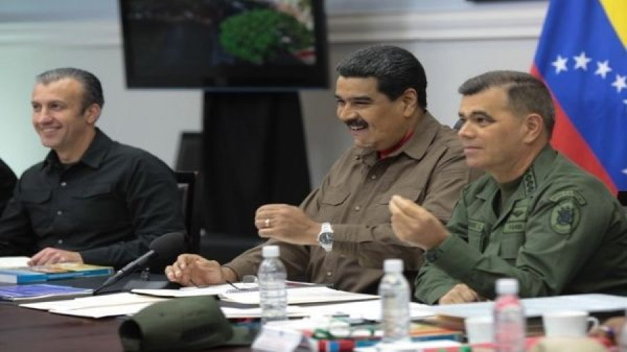 Maduro cierra comunicaciones con tres países
