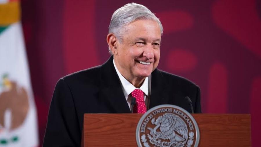 López Obrador asegura que periodistas formaron parte de un régimen dedicado a "saquear a México”