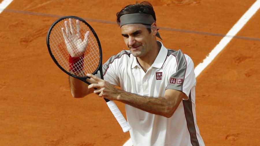 Roger Federer alcanza la tercera ronda del Roland Garros 