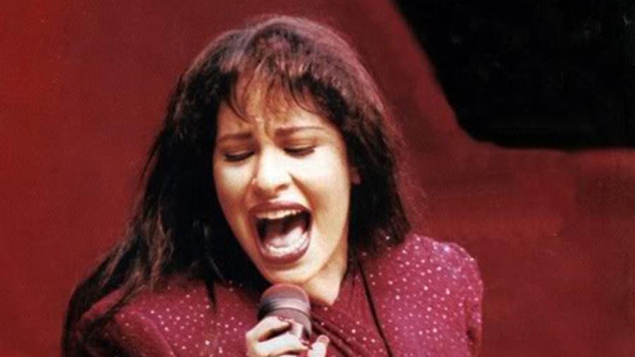 ¿Curso sobre Selena Quintanilla? ¡Ya lo puedes estudiar! 