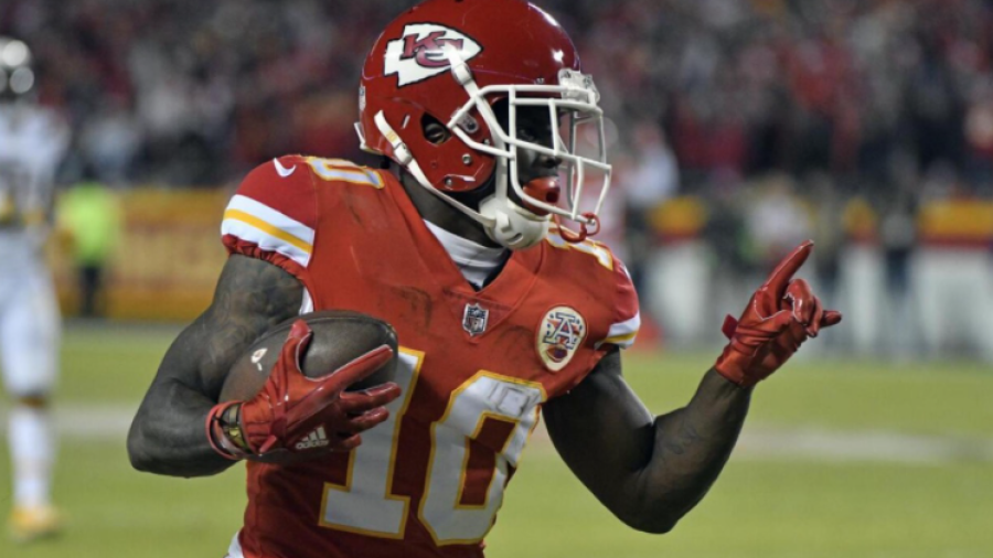 Tyreek Hill deja los Chiefs y ficha con los Miami Dolphins