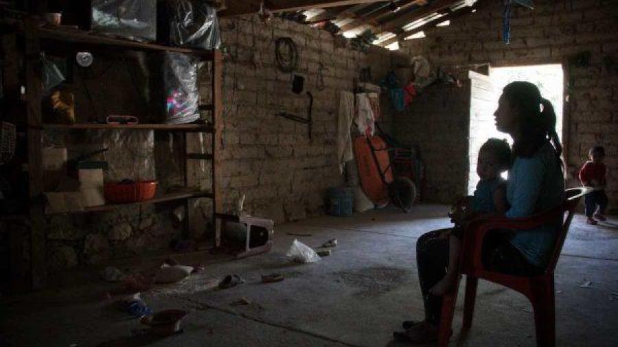 Coneval reporta disminución de la pobreza en México