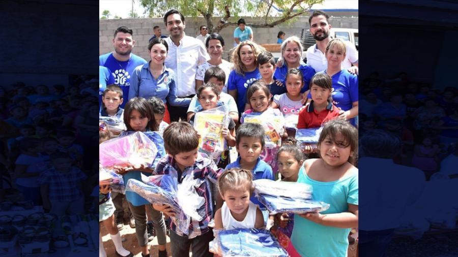 Reciben comunidades rurales de Reynosa apoyos escolares