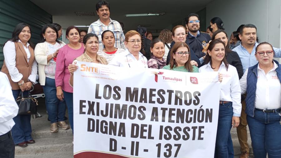 Protestan maestros en Matamoros por mal servicio del ISSTE