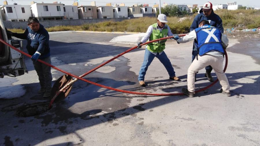 Cajas de COMAPA y cuadrillas en atención a los usuarios