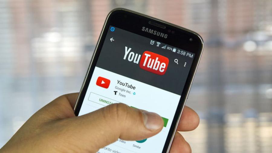 YouTube presenta el 'swipe' horizontal para desplazarse entre videos
