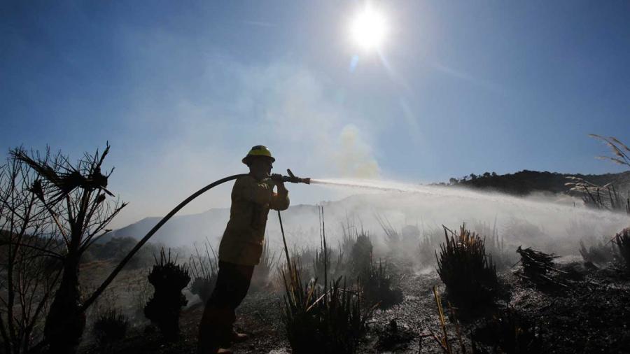 Vientos en California podrían aumentar incendios