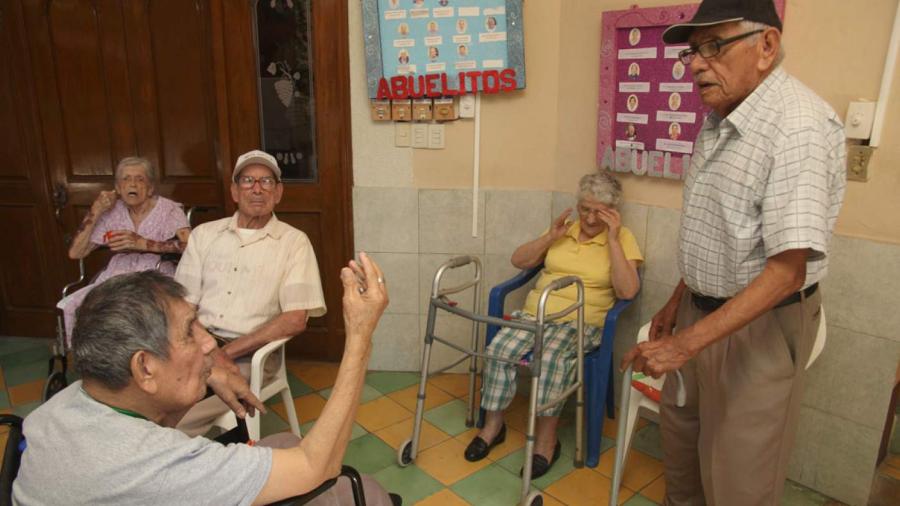 Detectan brote de coronavirus en asilo de ancianos en Oaxaca 