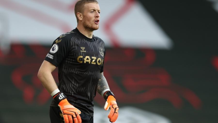 Amenazas a Pickford le hacen contratar guardaespaldas