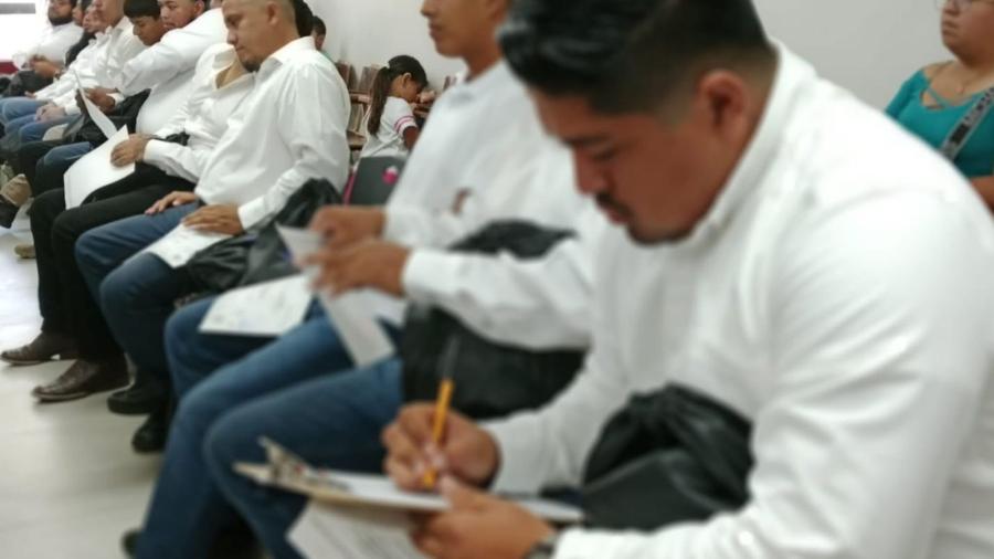 Gradúan operadores para el autotransporte de  carga