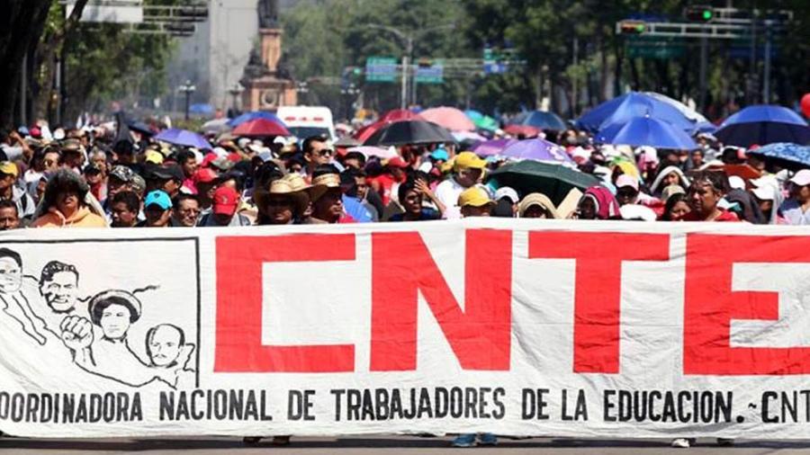 CNTE deja sin clases a 1 millón de alumnos en Oaxaca