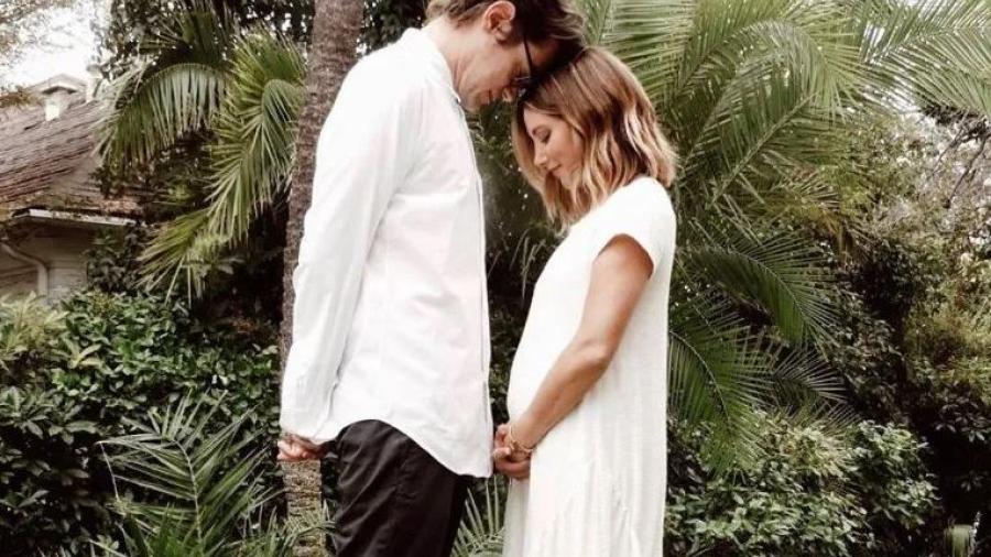 Ashley Tisdale anuncia que se convertirá en mamá