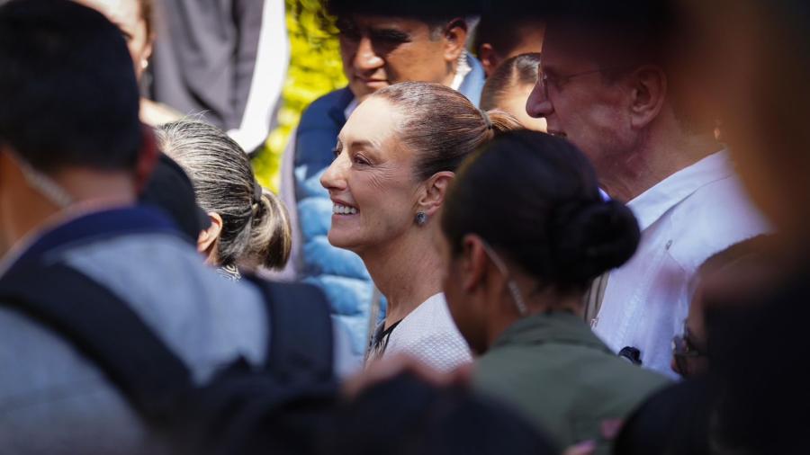 Claudia Sheinbaum acude a votar en la alcaldía Tlalpan, CDMX