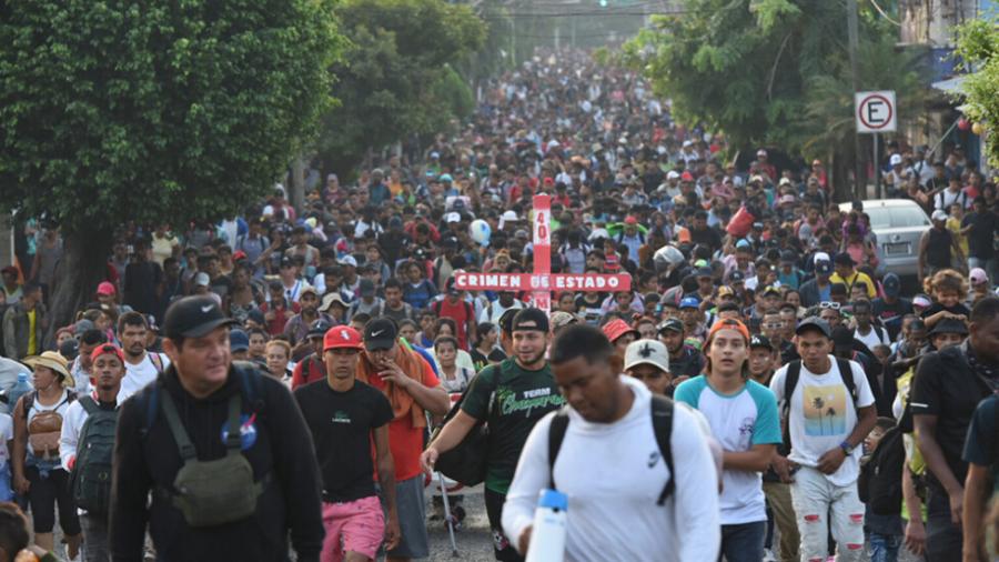 Nueva caravana migrante se dirige al norte de México: son más de 2 mil personas