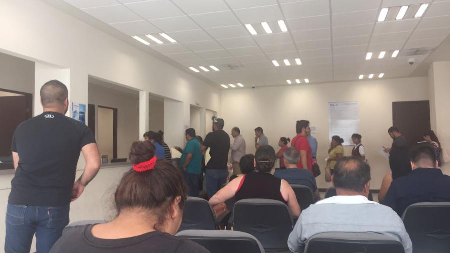 Caos y desorden en la primera oficial&iacute;a del registro civil 