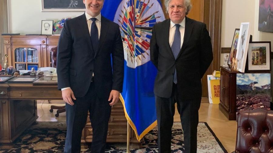 Acusa Adrián de la Garza a AMLO ante la OEA por “intromisión en las elecciones”