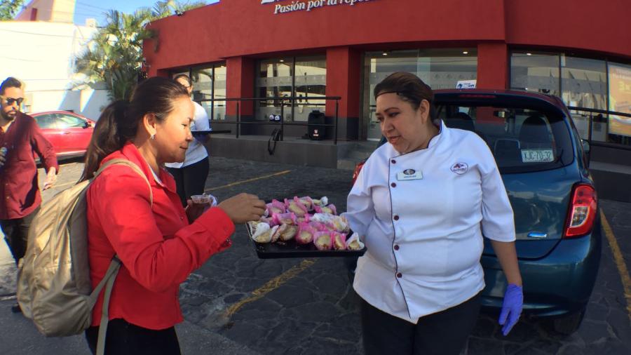 Pasteler&iacute;a El Globo consiente a sus clientes