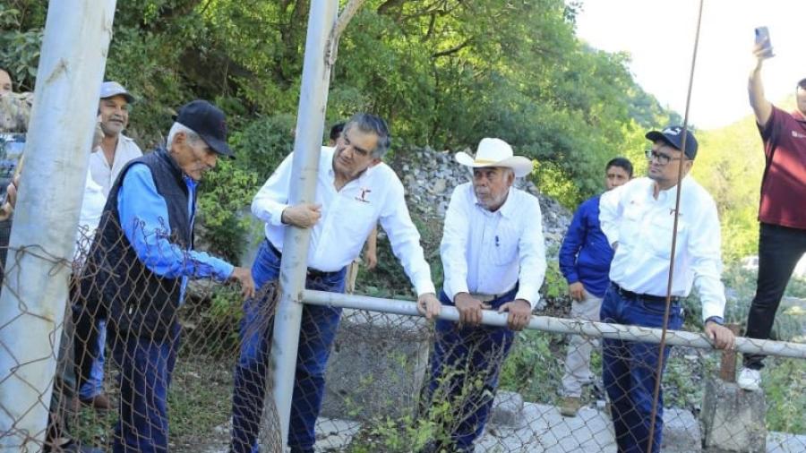  Evalúa gobernador reactivación de la minería en San Nicolás