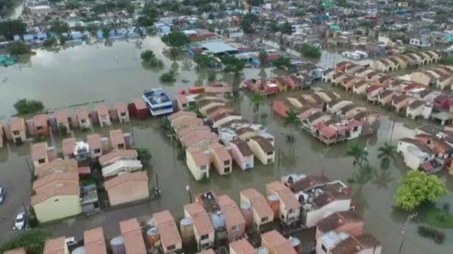 Basura en canales pluviales genera problema latente de inundación en Altamira