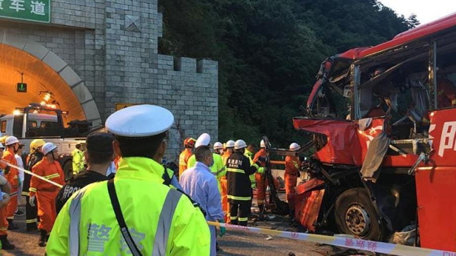 Accidente de autobús en China deja 36 muertos 