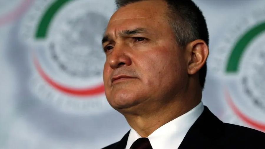 Detiene FGR a hermana de García Luna