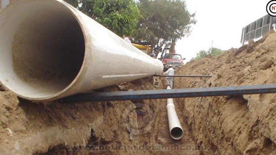 Impulsa Gobernador obra para cambiar la tubería y mejorar la distribución del agua potable en Victoria contra COVID-19