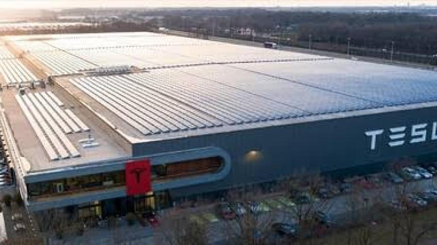 Planta Tesla generará 35 mil empleos mejor pagados que la media en Nuevo León