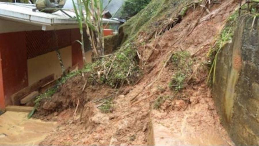 Oaxaca reporta derrumbes en regiones serranas por lluvias