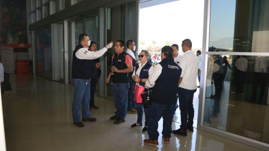Instala Gobierno de Tamaulipas filtro permanente de prevención en edificios administrativos
