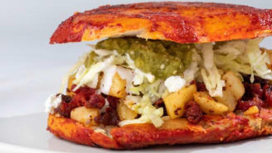 Pambazo, entre los mejores sándwiches del mundo