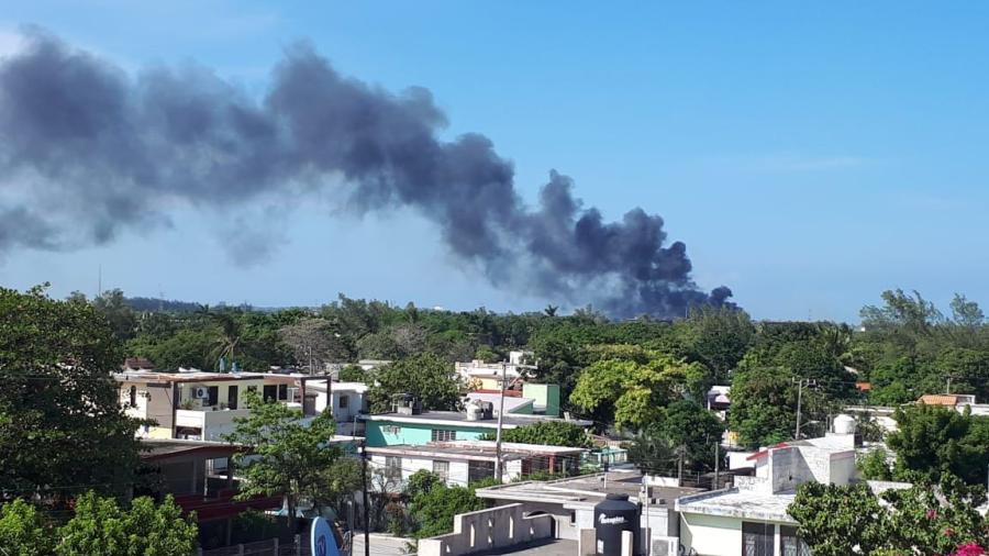 Controlan incendio en patio norte de la refinería Francisco I. Madero