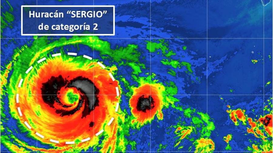 &ldquo;Sergio&rdquo; se debilita a hurac&aacute;n categor&iacute;a 2