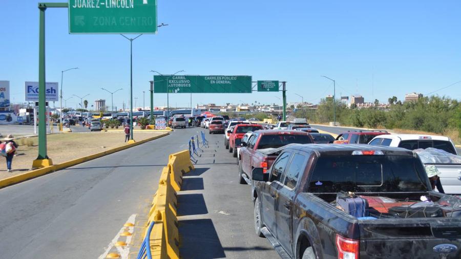 Municipio refuerza atención a connacionales que transitan por Nuevo Laredo 