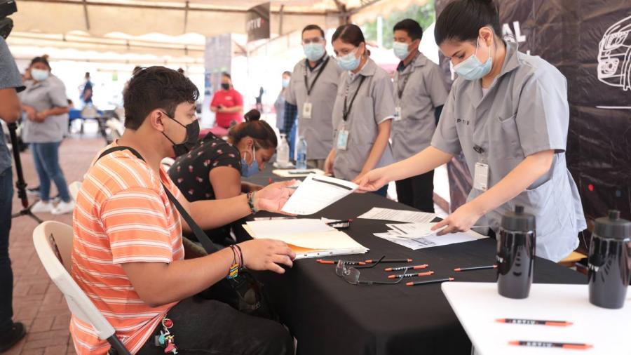 Ofertarán más de 2 mil vacantes en mega feria del empleo; habrá transporte gratuito 