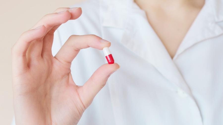 OMS da luz verde al molnupiravir, primer tratamiento oral contra el Covid-19 