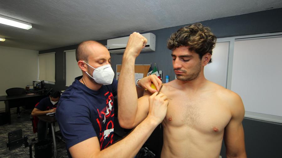 Se realizan jugadores de Chivas pruebas médicas de cara al próximo torneo
