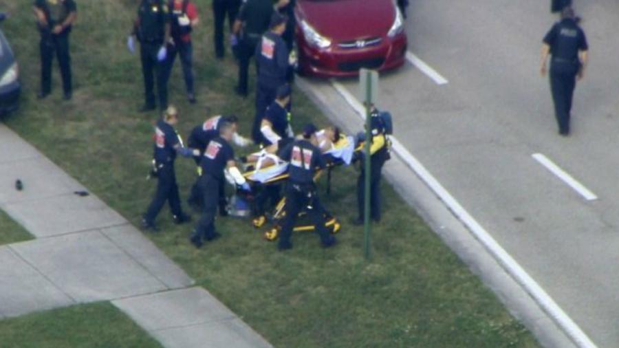 Hombre hiere con martillo a 20 niños en escuela de Beijing 