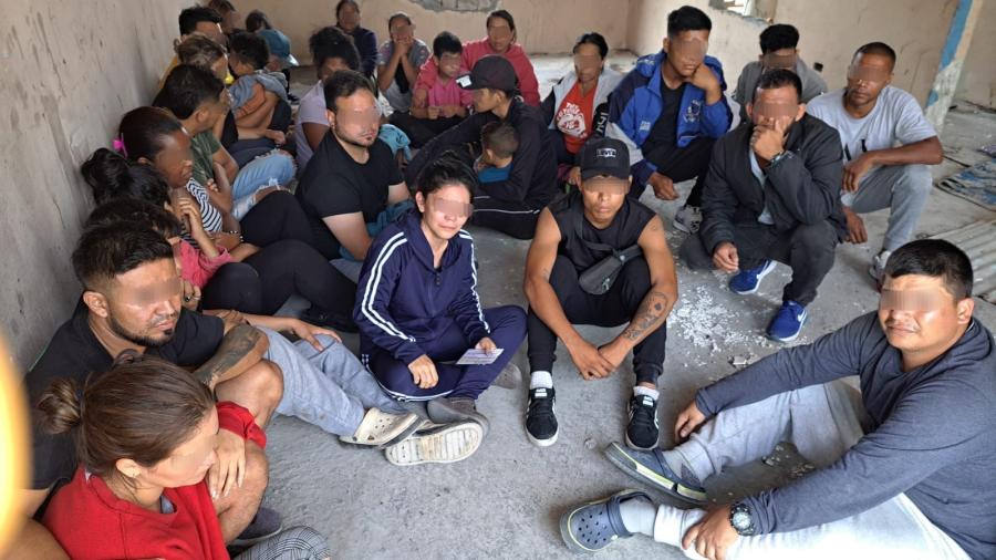 Guardia Estatal rescata a 30 extranjeros privados de la libertad