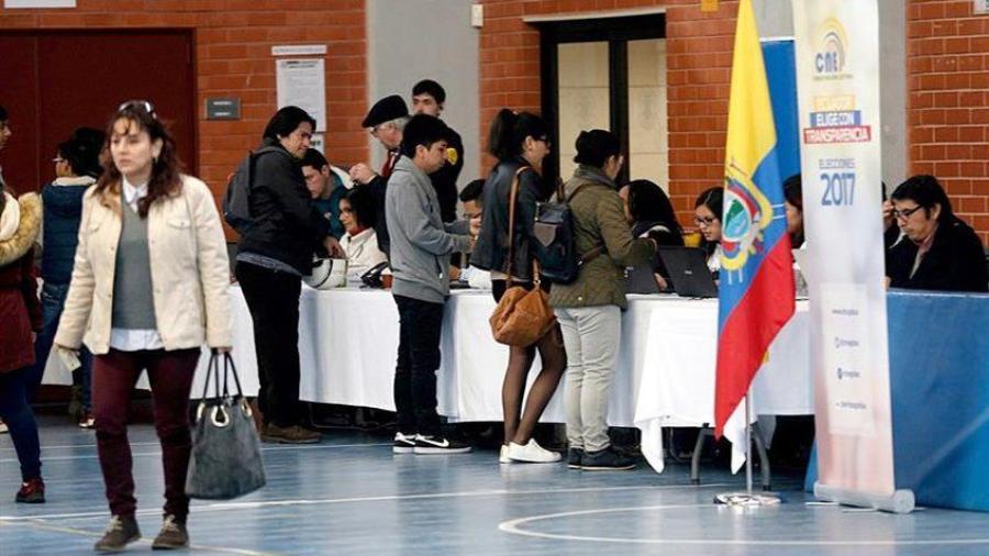 México felicita a Ecuador por jornada electoral