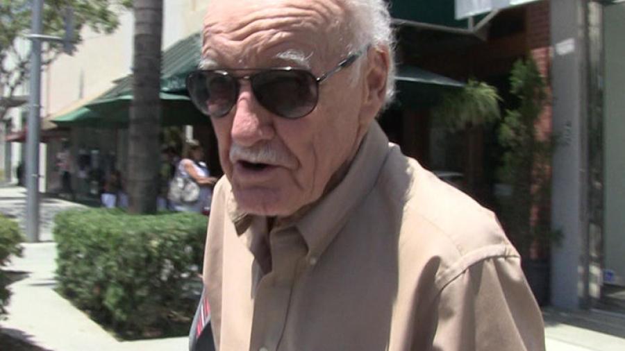 Stan Lee es hospitalizado