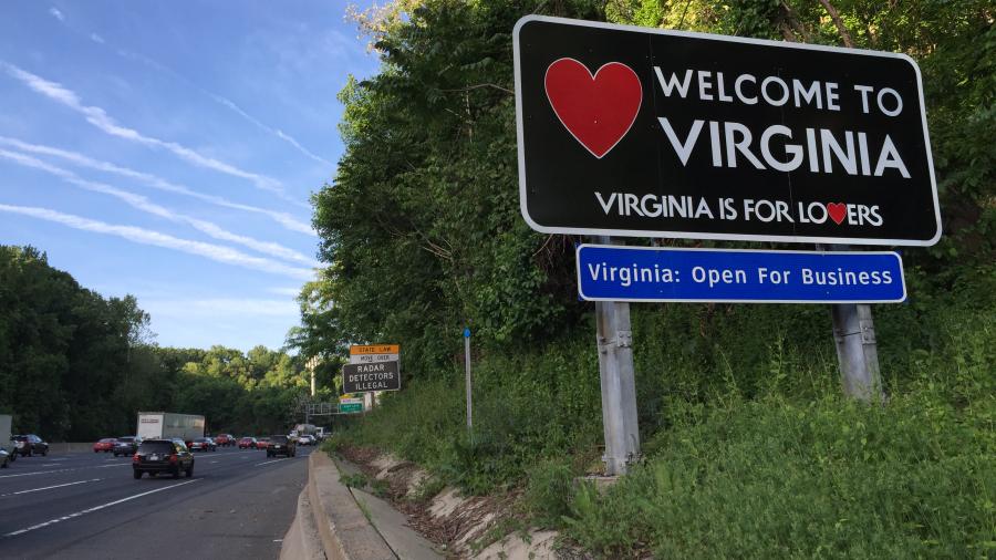 Estado de Virginia aprueba licencia de manejo para migrantes