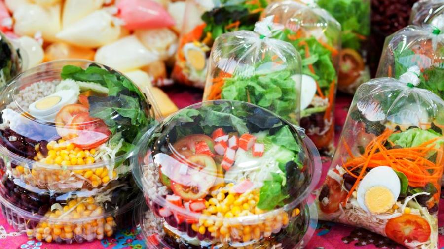 FDA retira bolsas de ensalada del mercado tras reportes de enfermos en siete estados