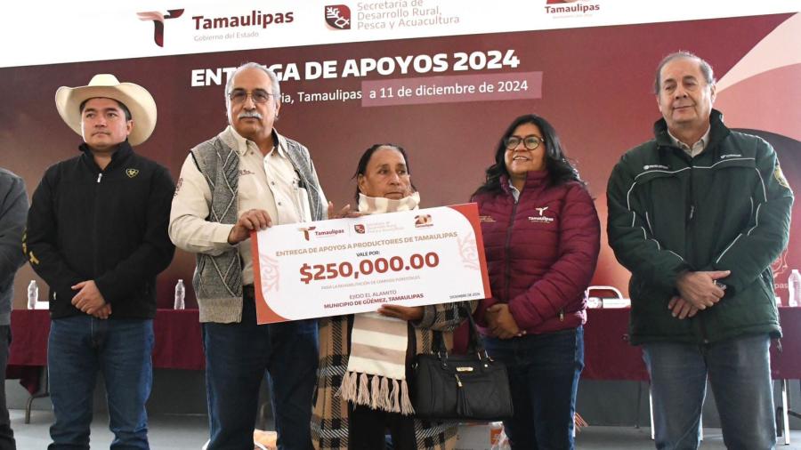 Entrega Desarrollo Rural apoyos a productores forestales