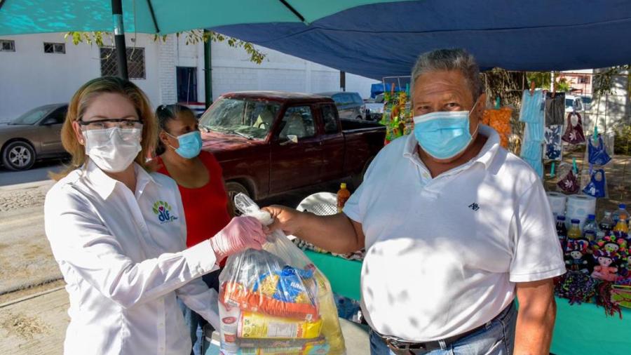 DIF Reynosa entrega apoyos al personal del ISSSTE Reynosa