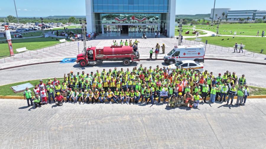 Evacuan 2173 personas en Simulacro Nacional 2024 de Torre Bicentenario