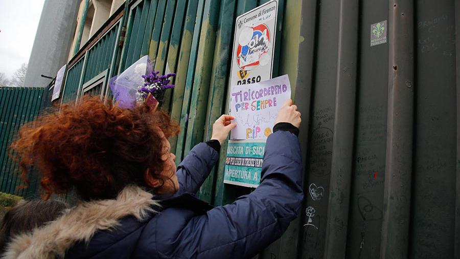 Aficionados de la Fiore despiden a su capitán