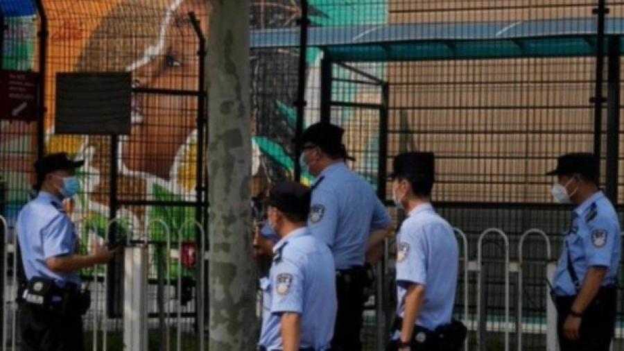 Hombre acuchilla y mata a 3 niños y 3 adultos en jardín infantil en China