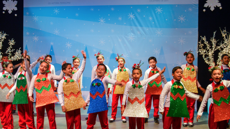 Premian a Ganadores de Villancicos en Ingl&eacute;s