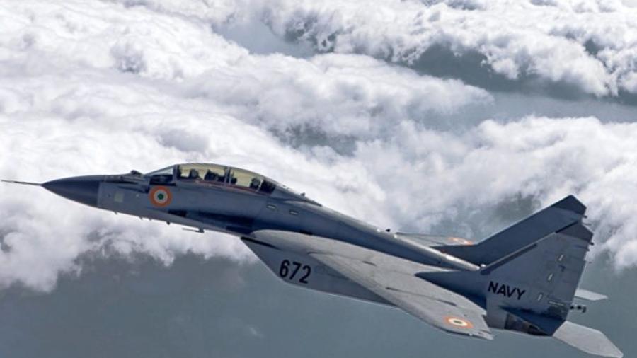 Un avión de combate Mig-29 se estrella en la India 