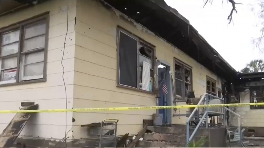 Familias piden ayuda para reconstruir viviendas tras incendio